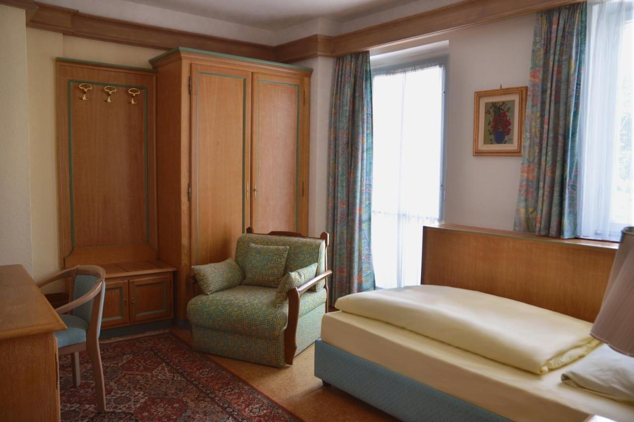 Hotel Das Schloessl Бад-Тольц Номер фото